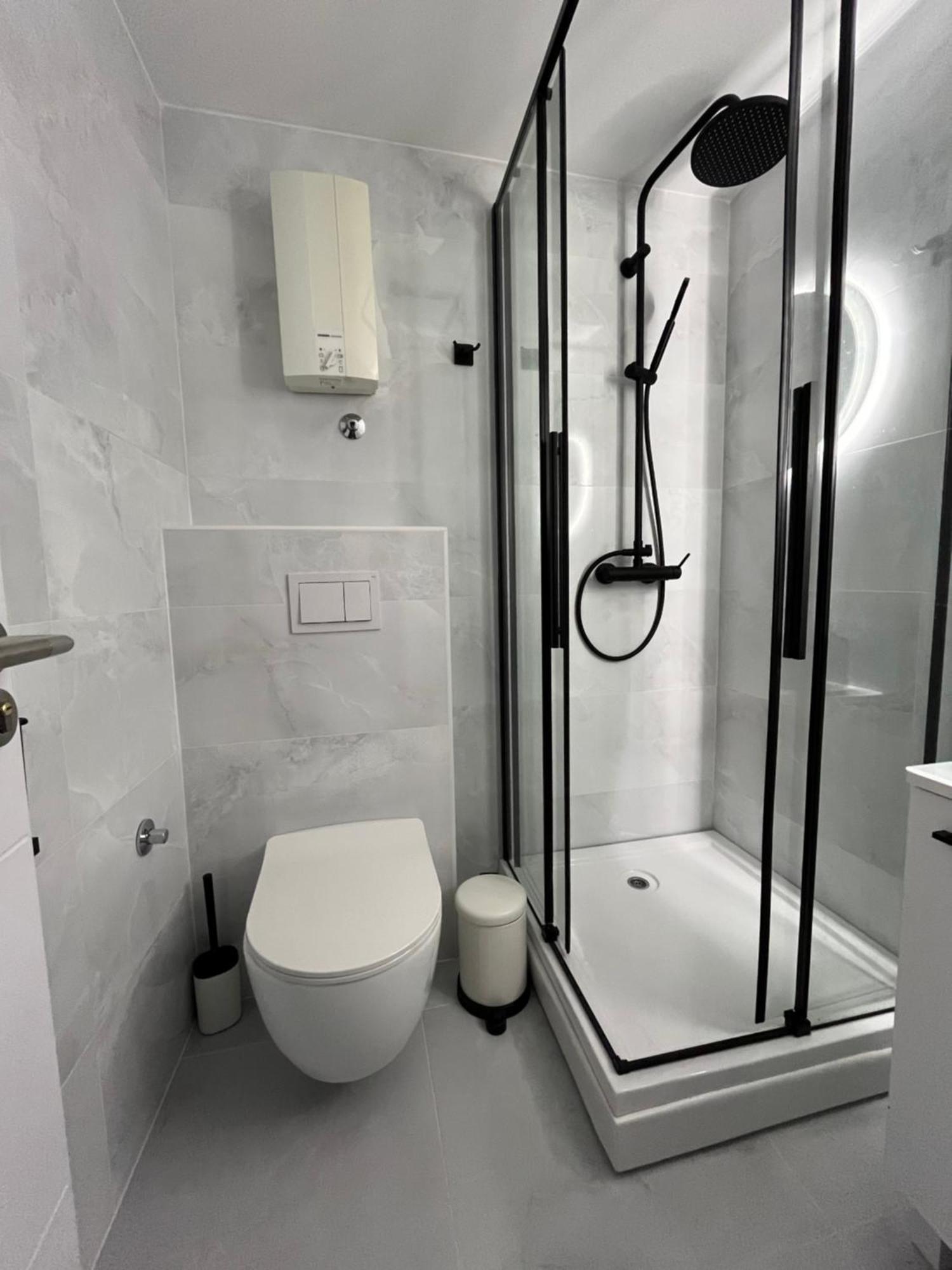 Mina Luxury 1